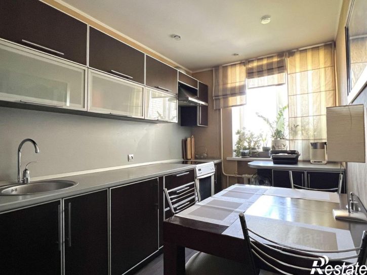 3-комн квартира ул Доваторцев, 39,  д. 39