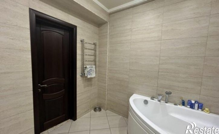 6-комн квартира улица Ленина, 393А,  д. 393А