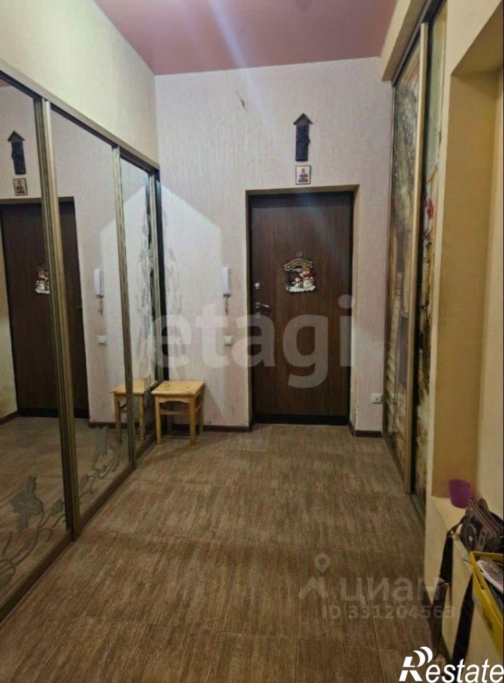 3-комн квартира ул М.Морозова, 90А,  д. 90А