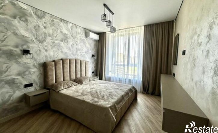 2-комн квартира ул Андрея Голуба, 14,  д. 14