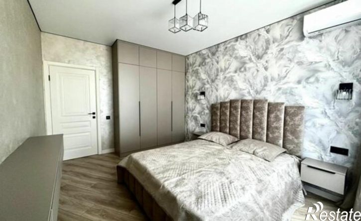 2-комн квартира ул Андрея Голуба, 14,  д. 14