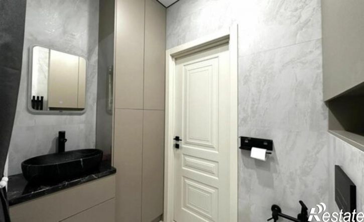 2-комн квартира ул Андрея Голуба, 14,  д. 14