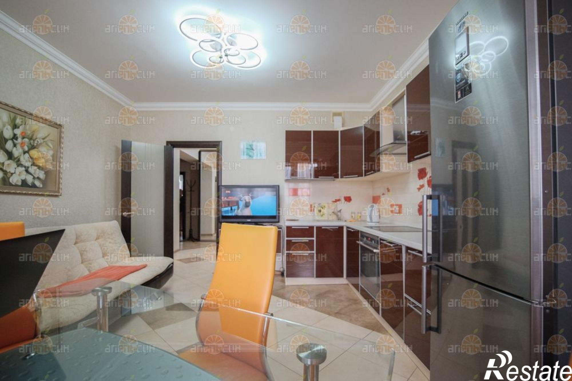 Сдать квартиру за 32 000 рублей на Матросова, 65а