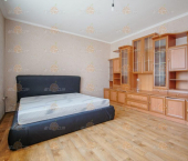 3-комн, 77.3кв м, этаж 4/11 50 лет ВЛКСМ, 77
