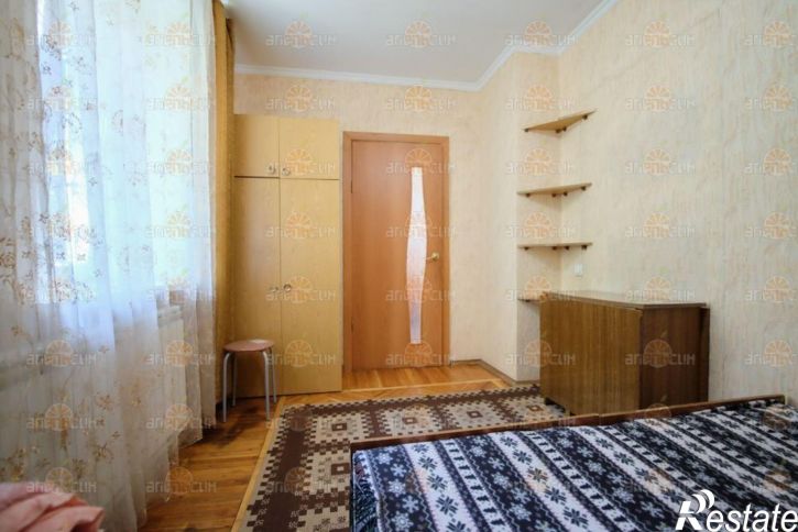 2-комн квартира Социалистическая, 19