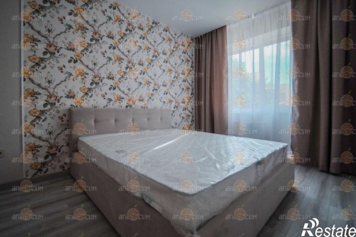 2-комн квартира Октябрьская, 235/3