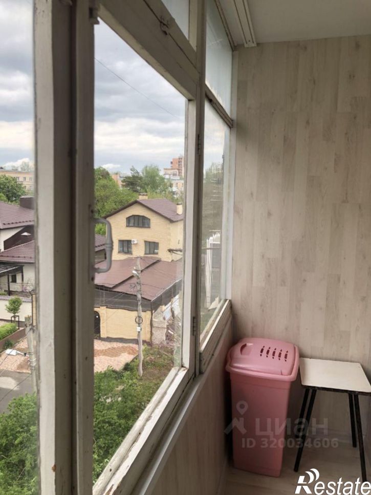Комната ул Балахонова, 13,  д. 13