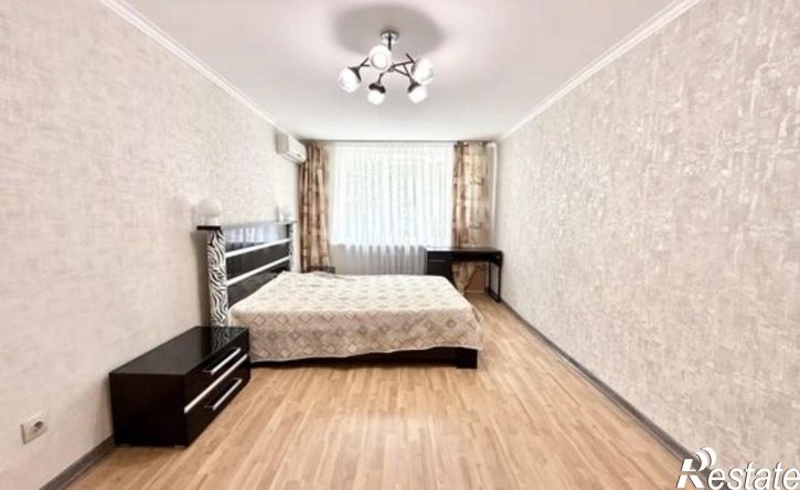 2-комн квартира улица Фроленко, 16,  д. 16