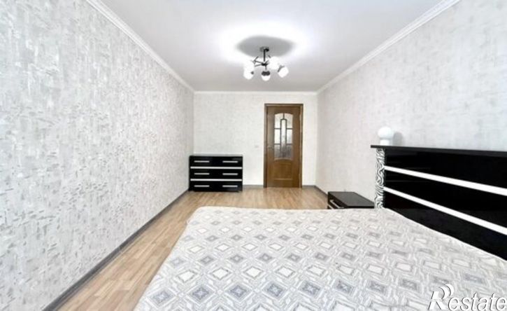 2-комн квартира улица Фроленко, 16,  д. 16
