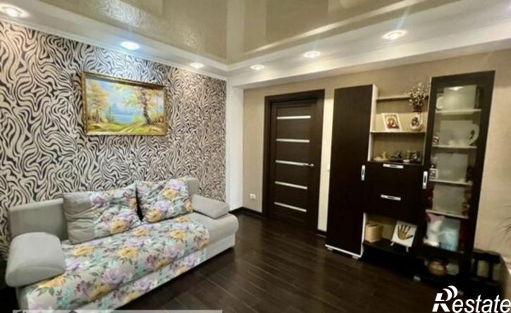 2-комн квартира улица Пирогова, 102,  д. 102