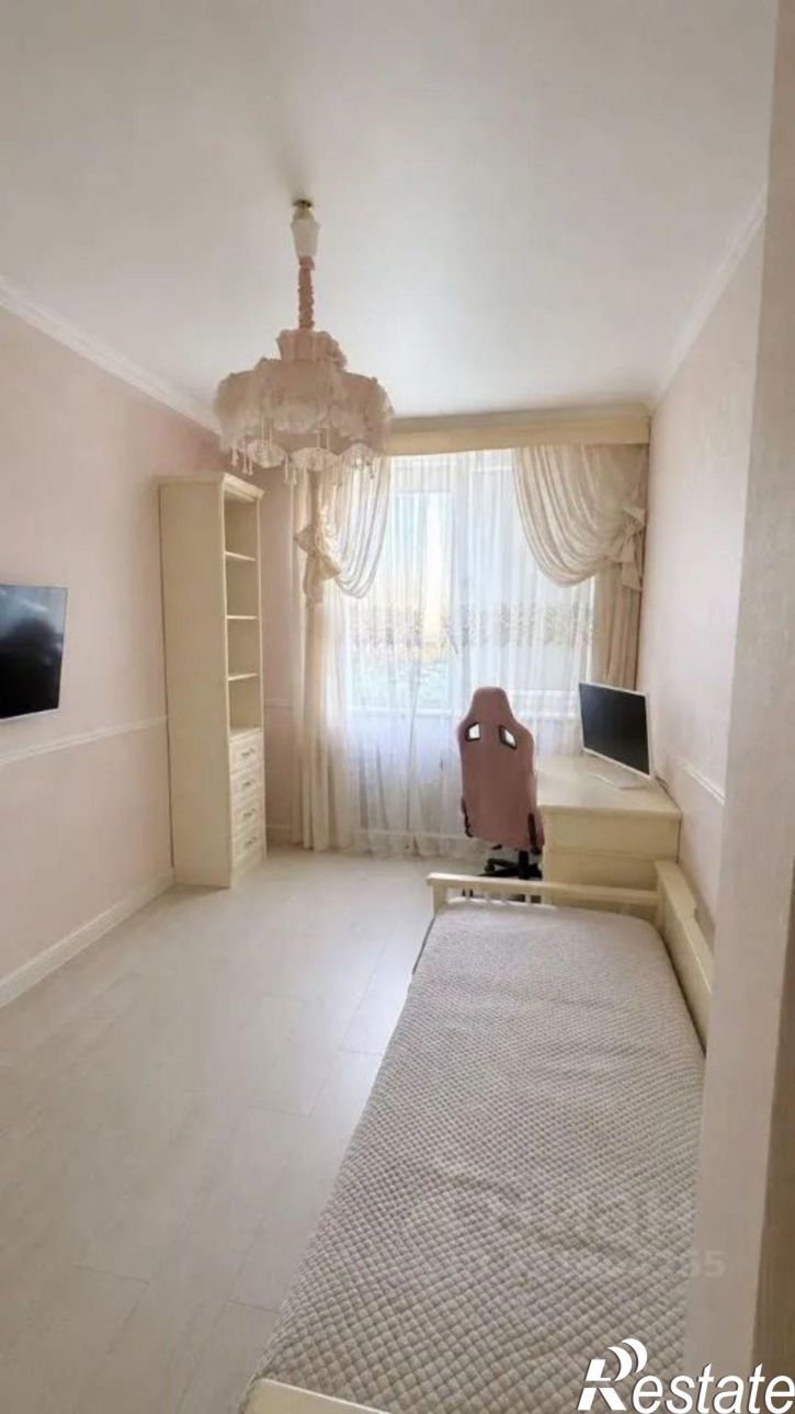 3-комн квартира Партизанская улица, 2,  д. 2