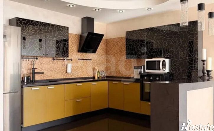 2-комн квартира улица Мира, 284/1,  д. 284/1