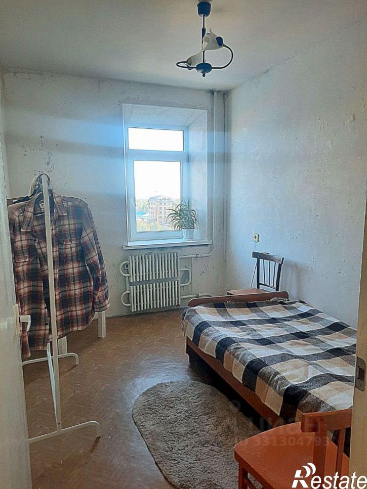 4-комн квартира улица Пирогова, 68/4,  д. 68/4