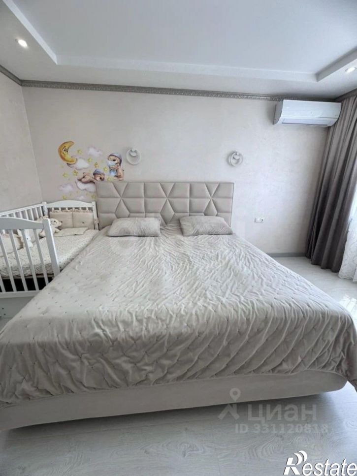 2-комн квартира улица 45-я Параллель, 22,  д. 22