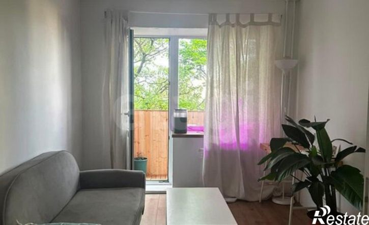 2-комн квартира улица Мира, 280/4,  д. 280/4