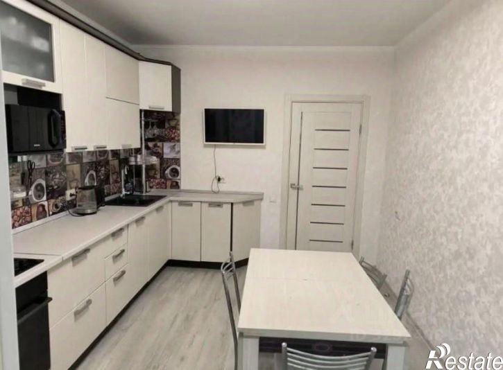 3-комн квартира улица Тухачевского, 25/6,  д. 25/6