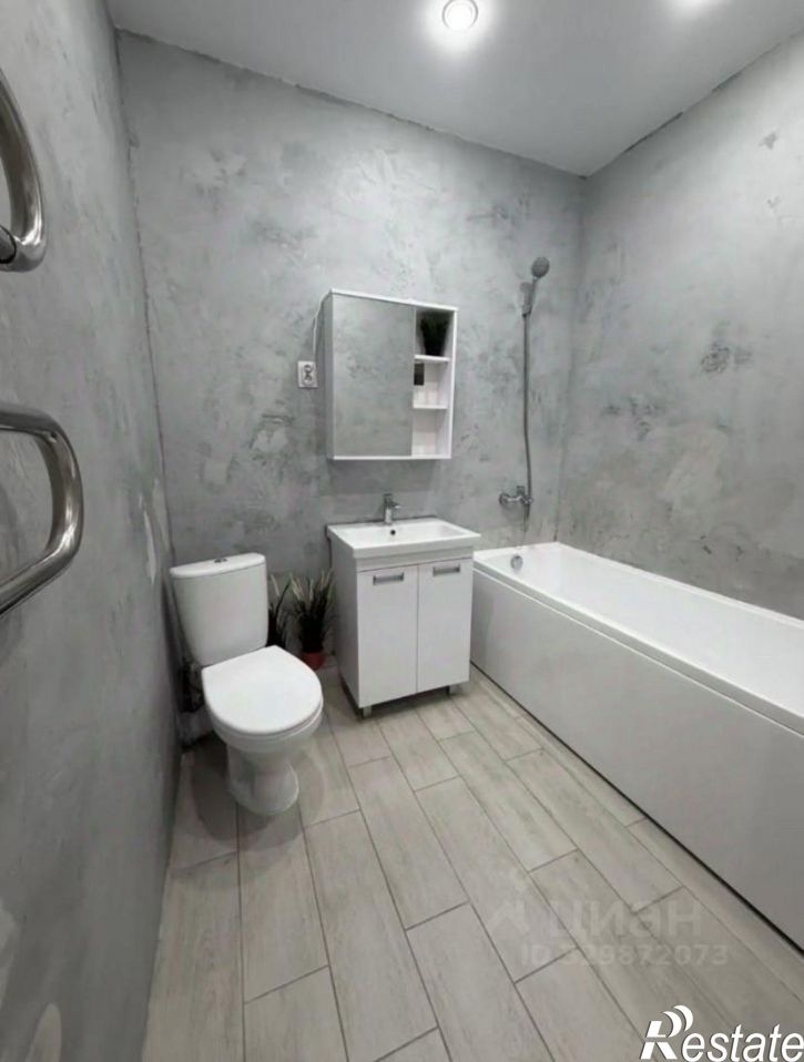 2-комн квартира улица Андрея Голуба, 12к1,  д. 12к1