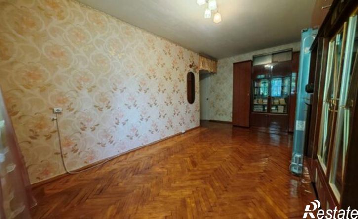 3-комн квартира ул Дзержинского, 228,  д. 228