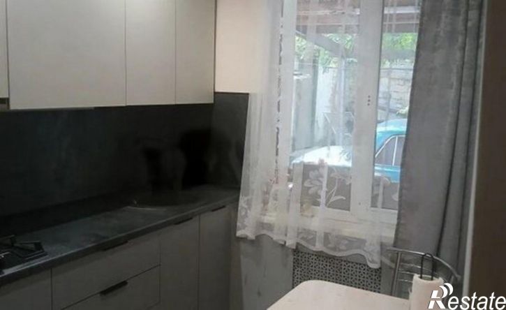 2-комн квартира улица Орджоникидзе, 76,  д. 76