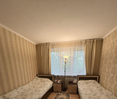 1-комн, 43кв м, этаж 1/5 ул Комсомольская, 8
