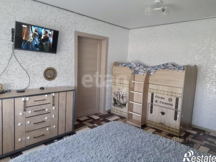 2-комн квартира улица Трунова, 103,  д. 103
