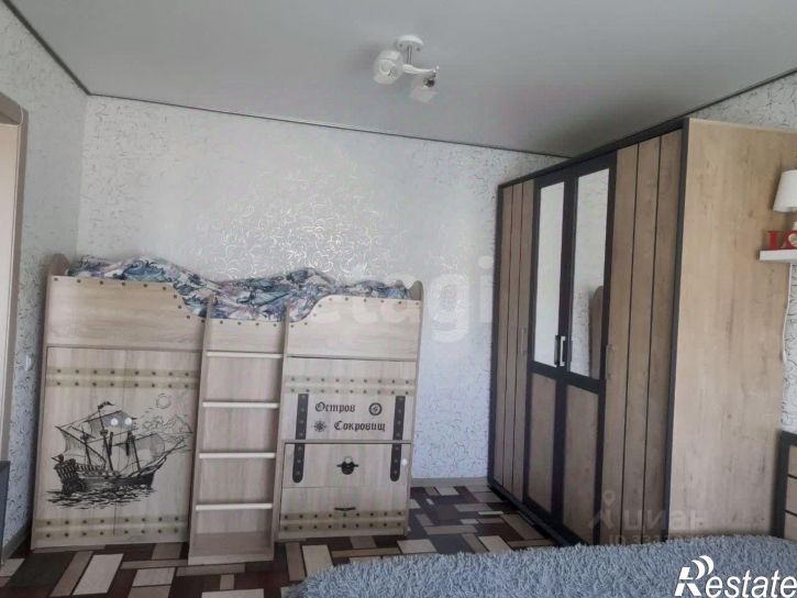 2-комн квартира улица Трунова, 103,  д. 103