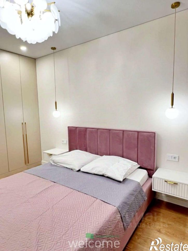 2-комн квартира Российский проспект, 12,  д. 12