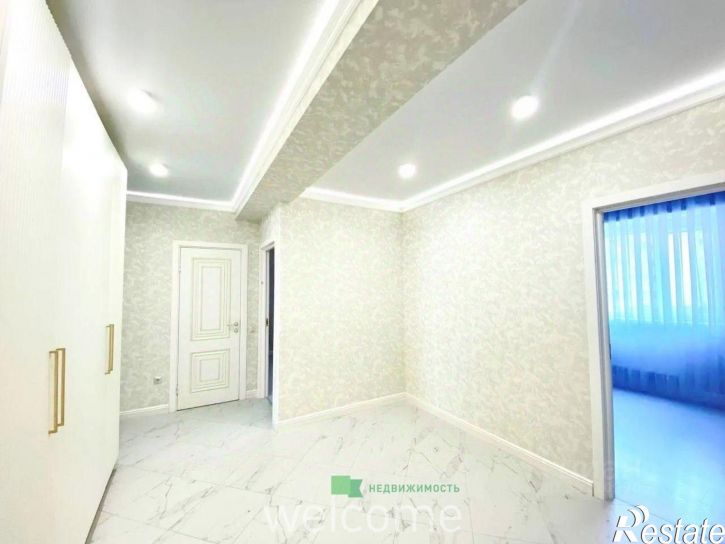 4-комн квартира улица Рогожникова, 23/2к1,  д. 23/2к1