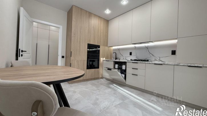 2-комн квартира Российский проспект, 12 к2,  д. 12 к2