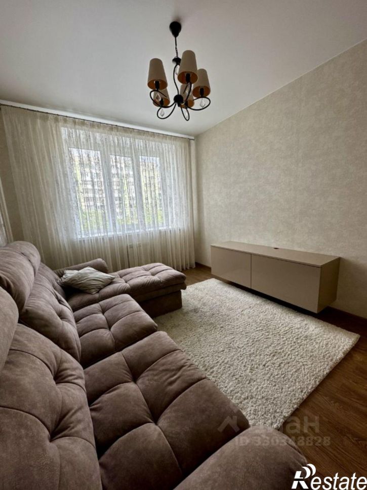 3-комн квартира улица Доваторцев, 52В,  д. 52В