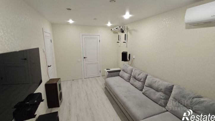3-комн квартира улица Мира, 332,  д. 332