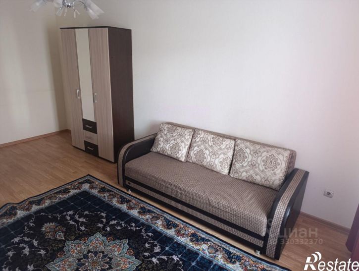 1-комн квартира пр-кт Кулакова, 13В,  д. 13В
