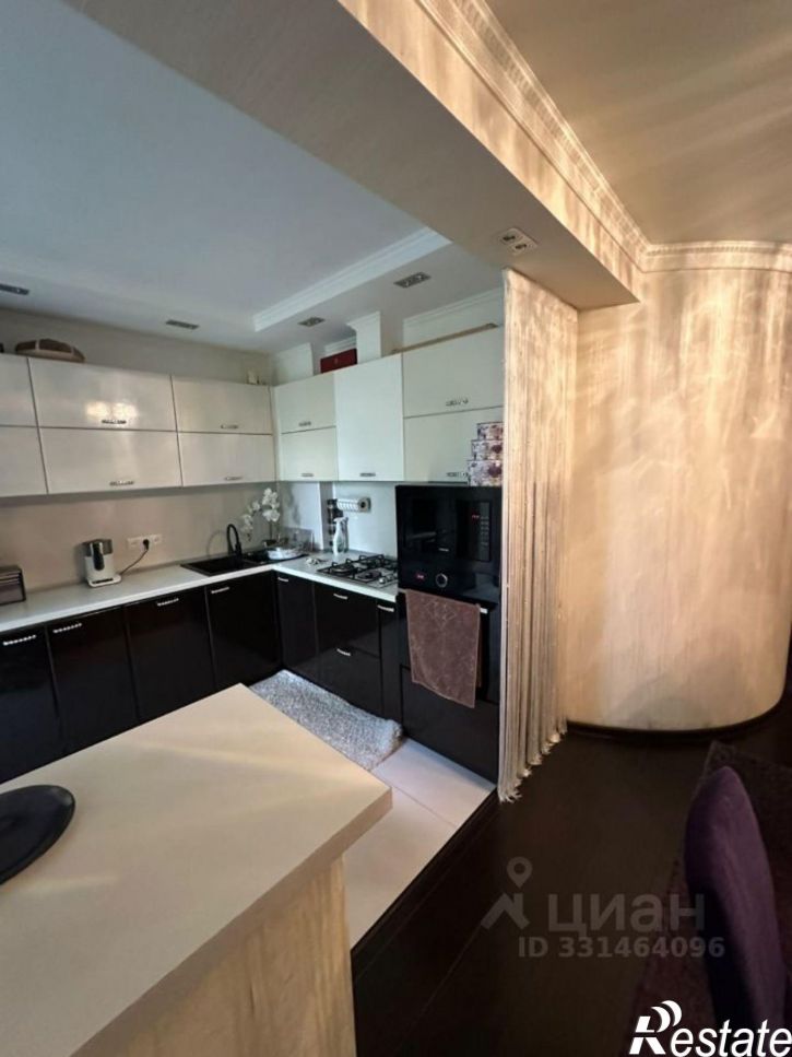 3-комн квартира пр-кт Юности, 36,  д. 36