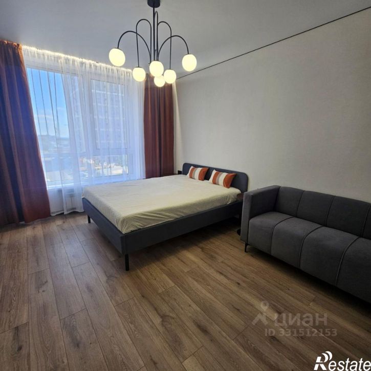 1-комн квартира ул Андрея Голуба, 14,  д. 14