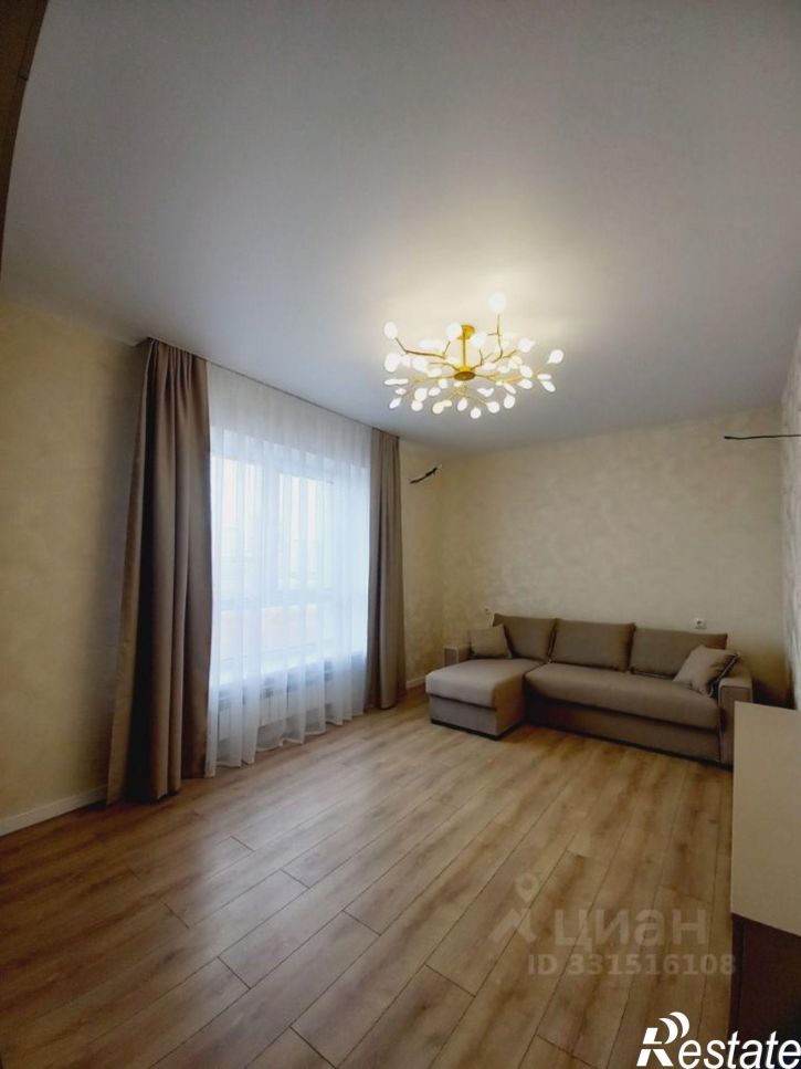 2-комн квартира улица Николая Голодникова, 5