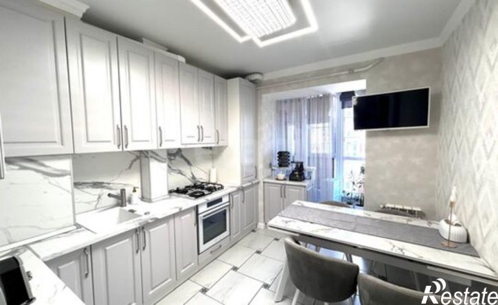 2-комн квартира улица Добролюбова, 53 с6,  д. 53 с6