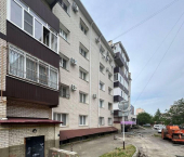 2-комн, 85кв м, этаж 1/6 ул Серова, 480а