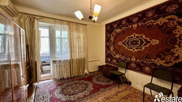 2-комн квартира проспект Октябрьской Революции, 32,  д. 32