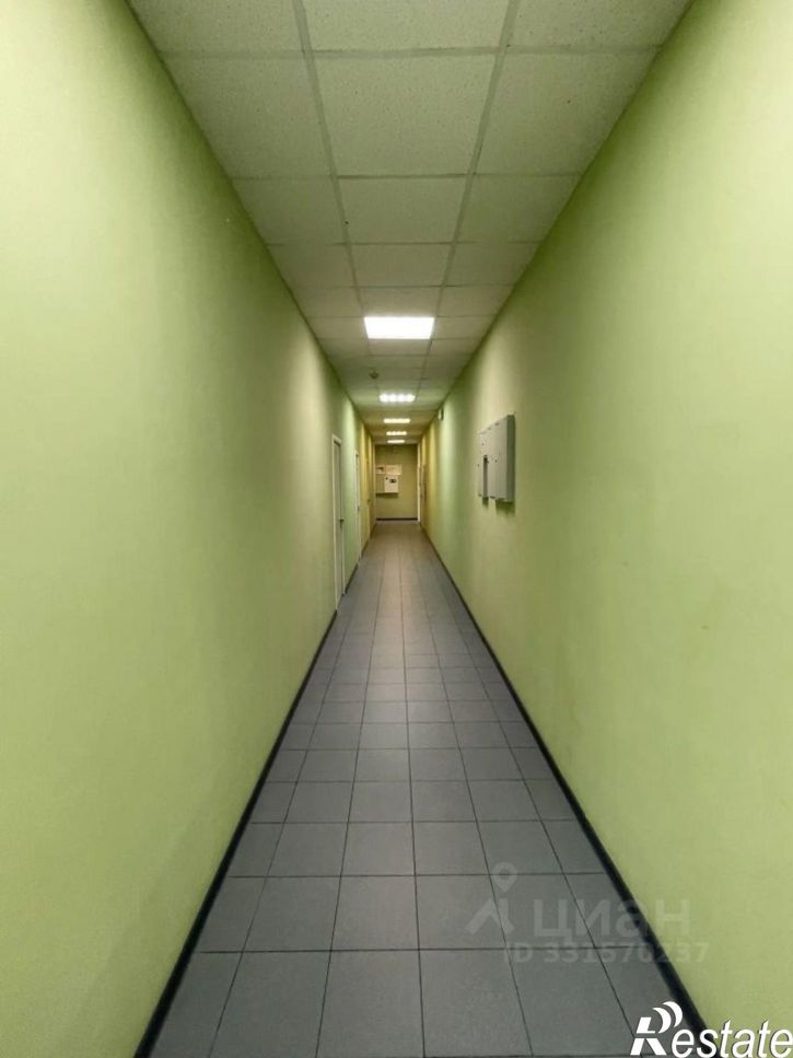 Склад улица Радолицкого, 11,  д. 11
