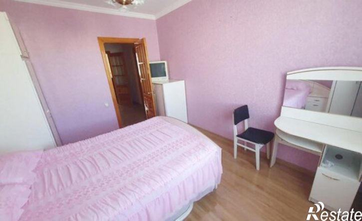 3-комн квартира улица Пирогова, 26/4,  д. 26/4