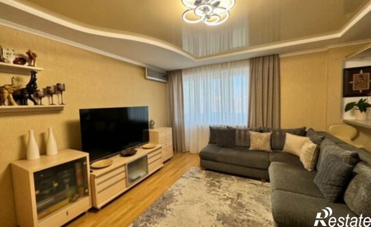3-комн квартира ул Ленина, 243,  д. 243