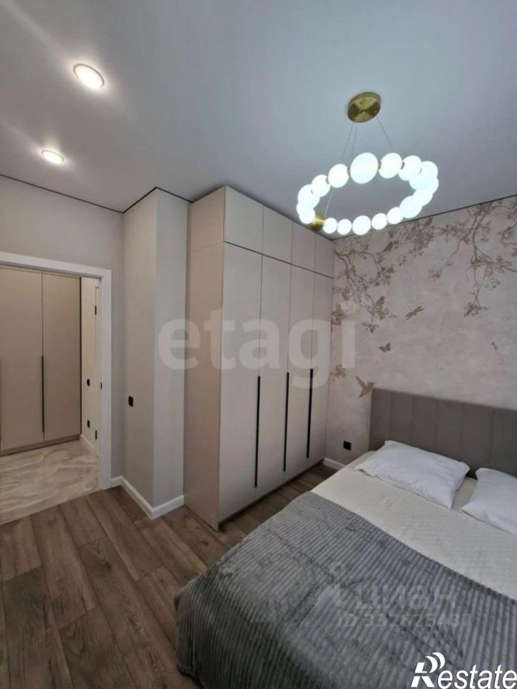 2-комн квартира улица Николая Голодникова, 7 к3,  д. 7 к3