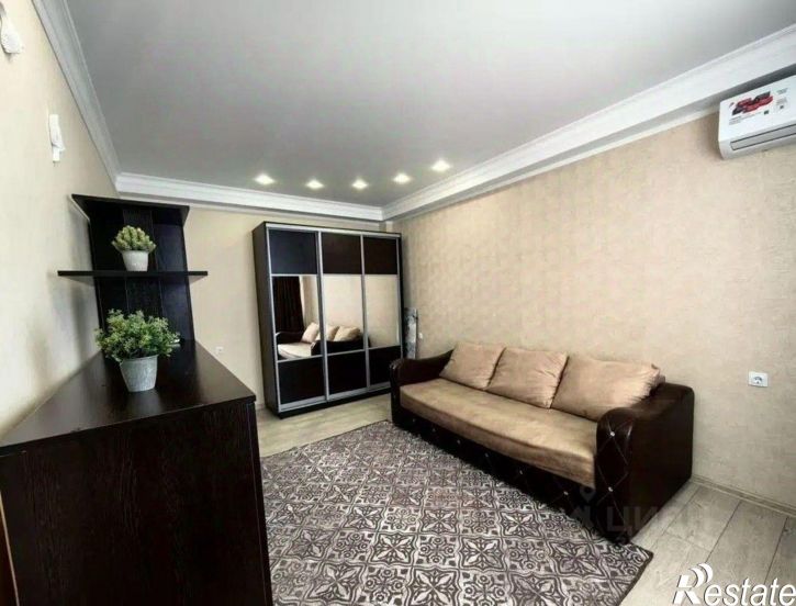 1-комн квартира ул А. Савченко, 38 8,  д. 38 8,  к. 8