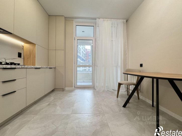 2-комн квартира Российский проспект, 12к2