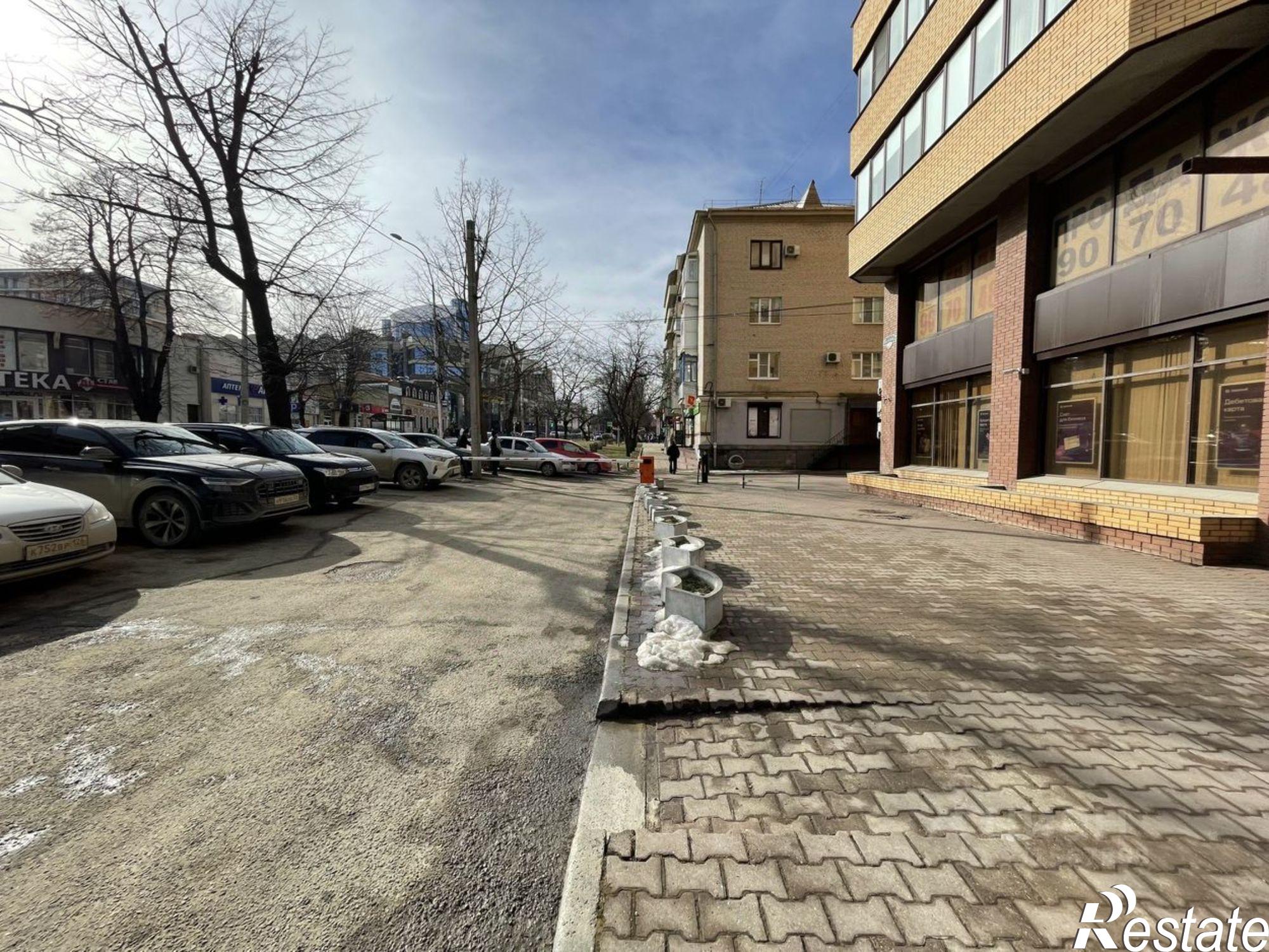 Сдать офис, помещение под офис за 23 146 рублей на ул Ленина, 235А