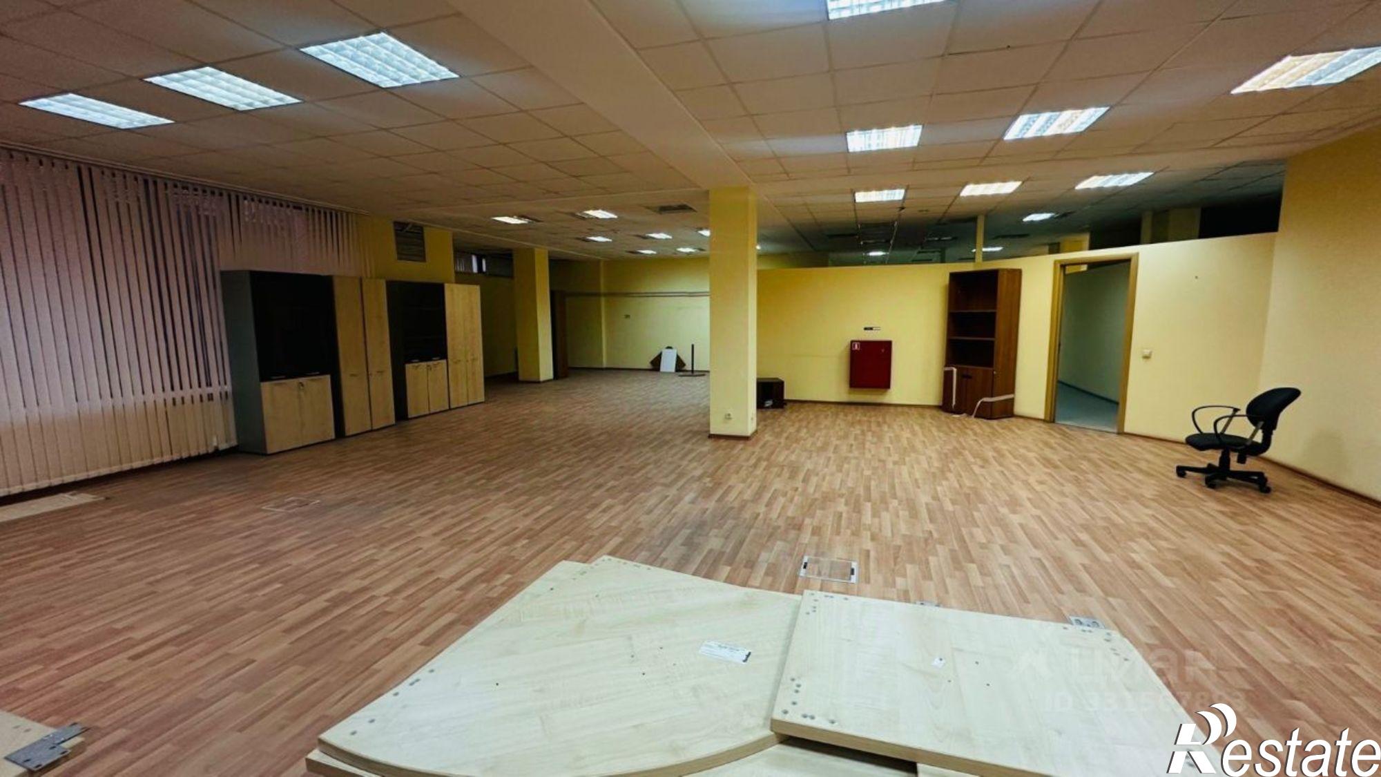 Сдать офис, помещение под офис за 23 146 рублей на ул Ленина, 235А