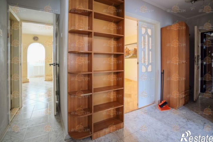 3-комн квартира Добролюбова, 12