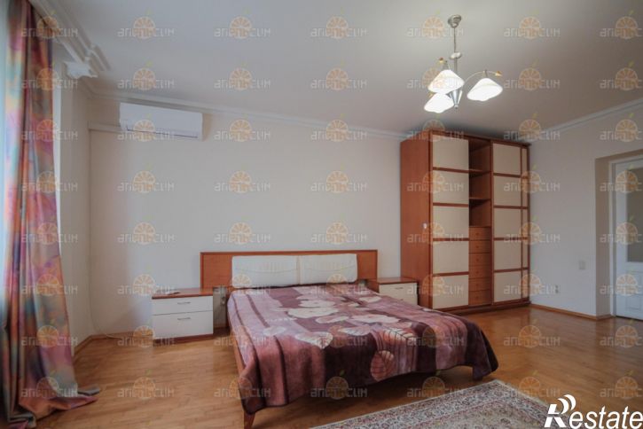 2-комн квартира Морозова, 82