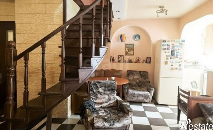 3-комн квартира ул 45 Параллель, 26,  д. 26
