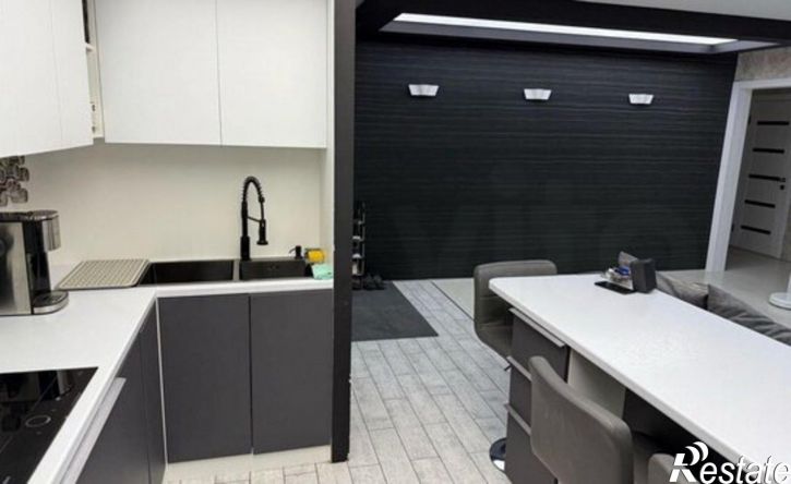 3-комн квартира ул Доваторцев, 63/1,  д. 63/1
